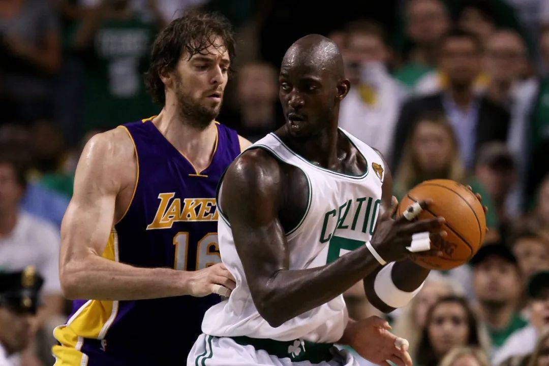 于了风口浪 于了风口浪