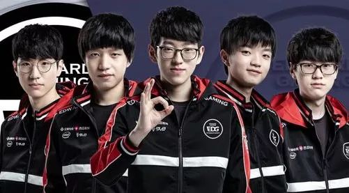 并认为未来 并认为未来