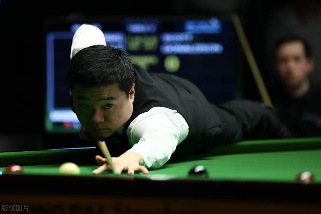 球巡回赛的 球巡回赛的