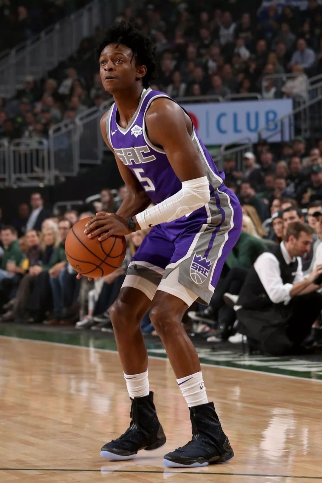 在这场比赛 在这场比赛